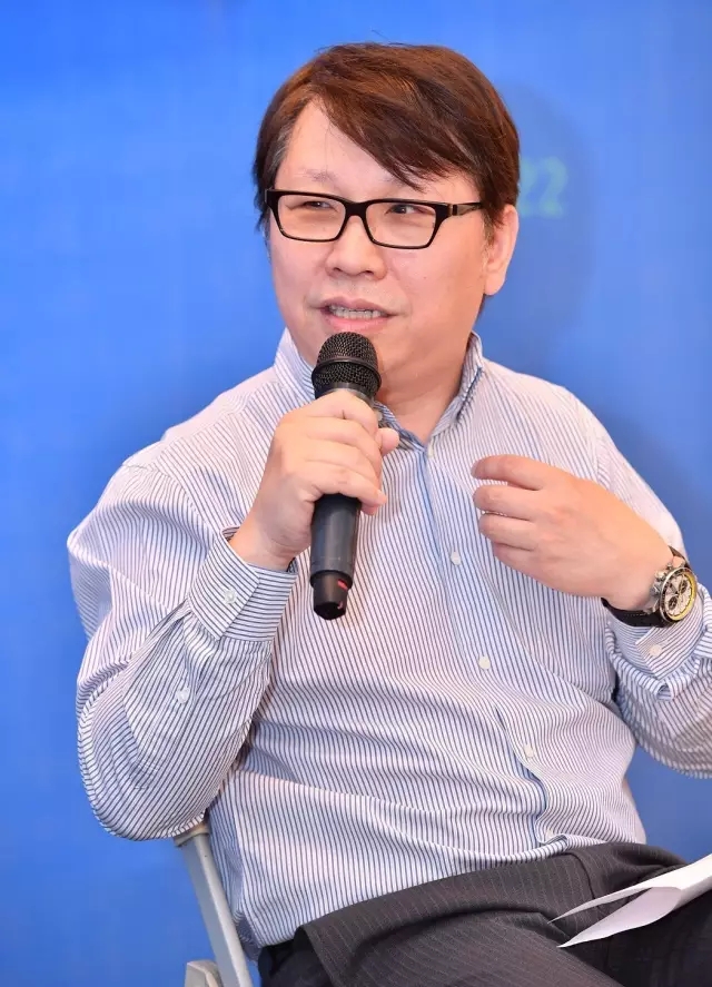 中国修建学会修建师分会理事、918博天堂集团董事、总修建师黄向明