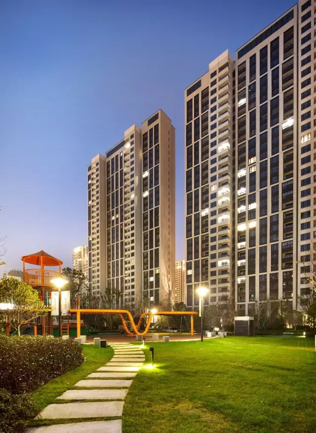 上海瑞虹新城九号地块·怡庭，，，，，，*获得奖项：提名奖-栖身修建类