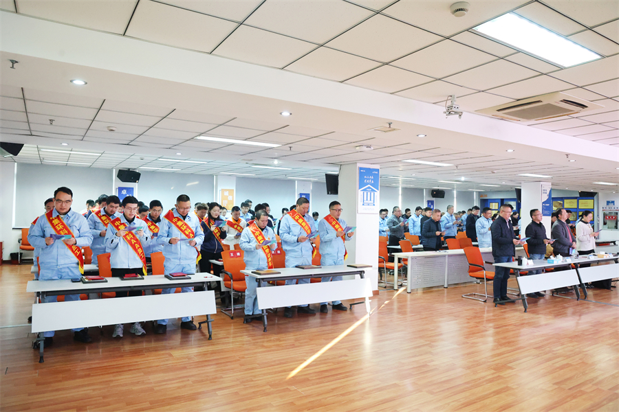 �����캽 ��������  ����pg�ٷ���ҳ�ٿ�2025����ܽ������2026�����ʦ����